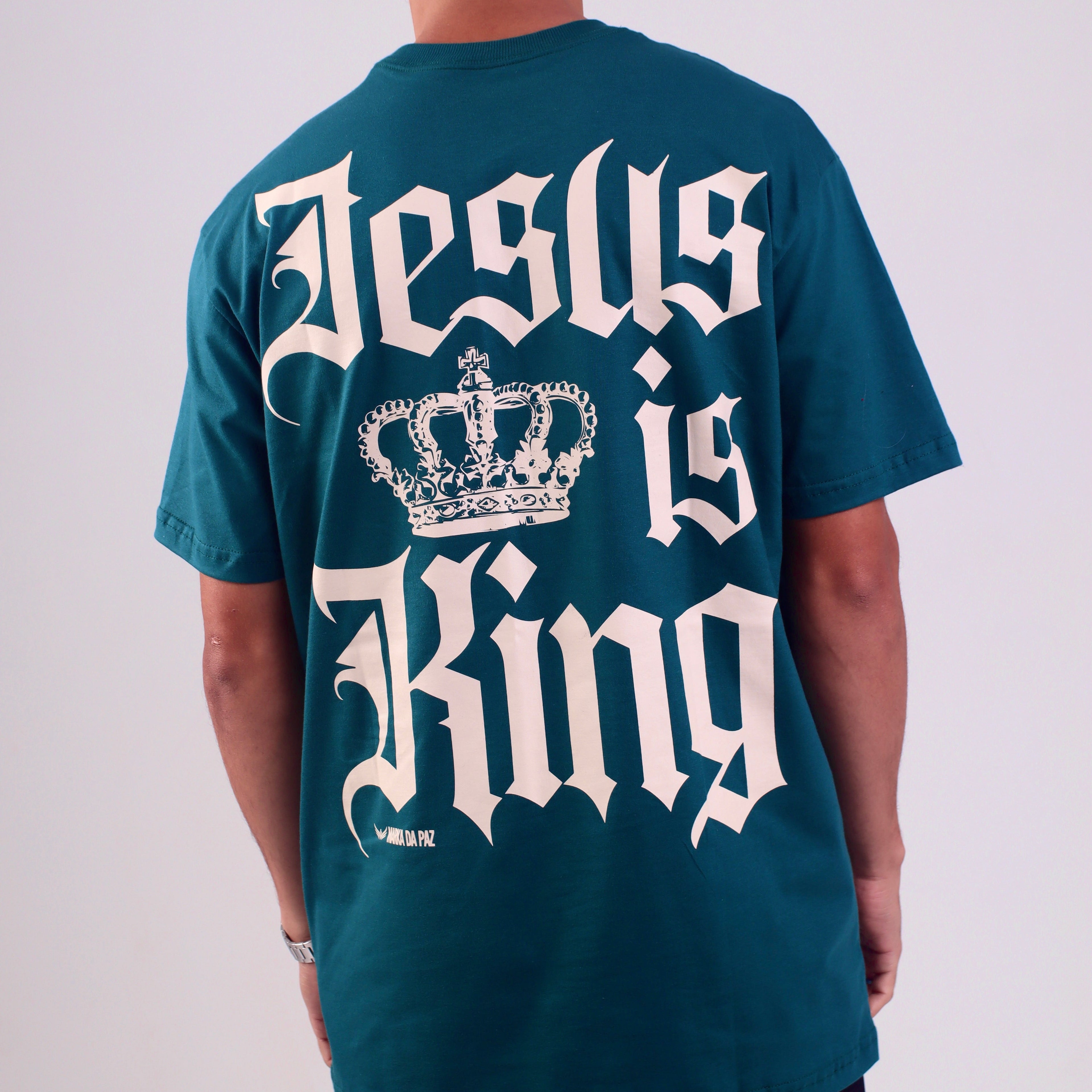 T-shirt Jesus is King
