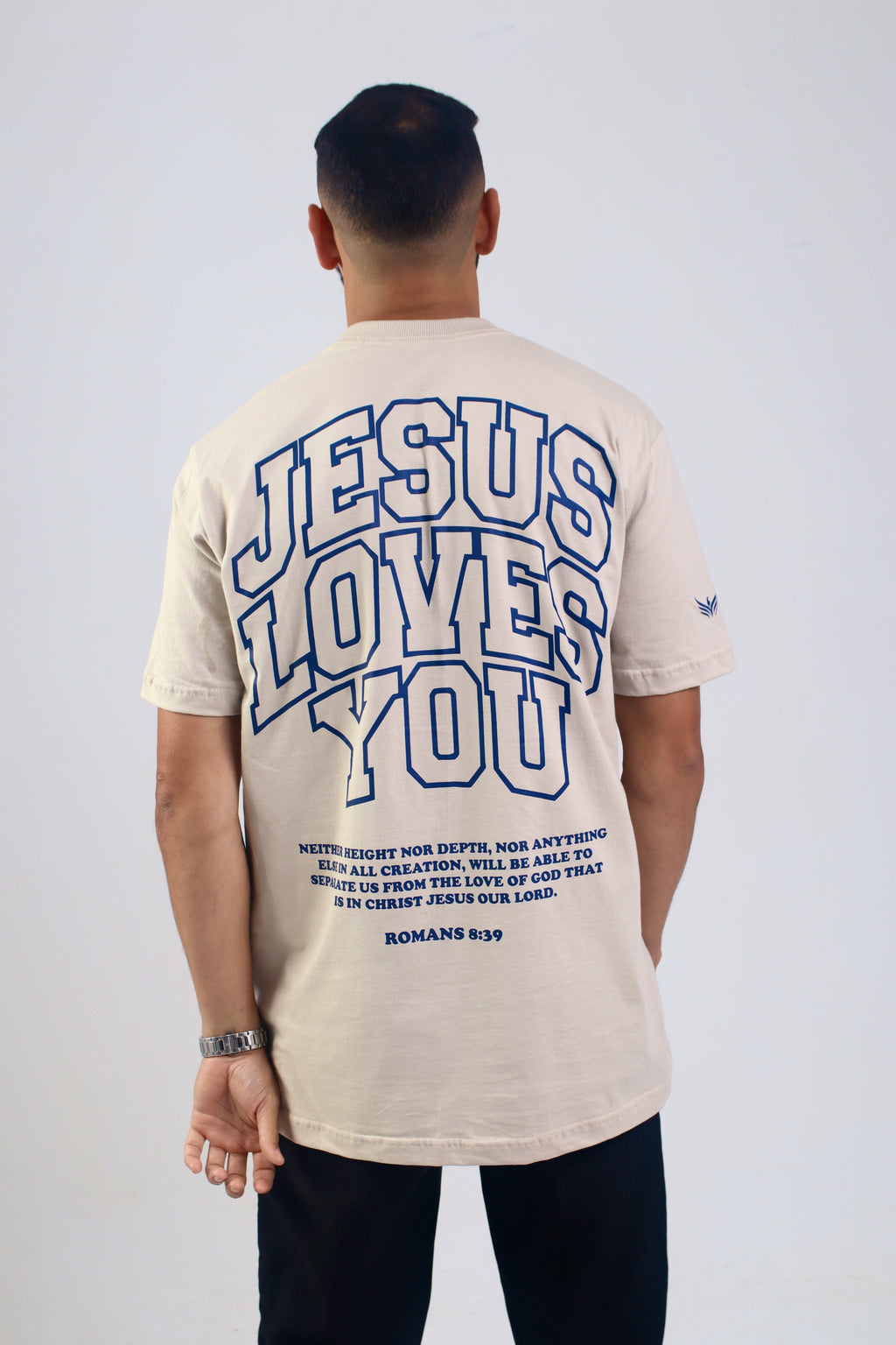 T-shirt Jesus Loves You