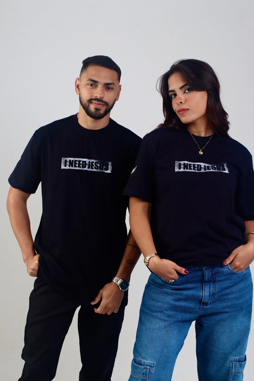 T-shirt Preta You need Jesus