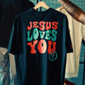 T-shirt Preta Jesus Loves You