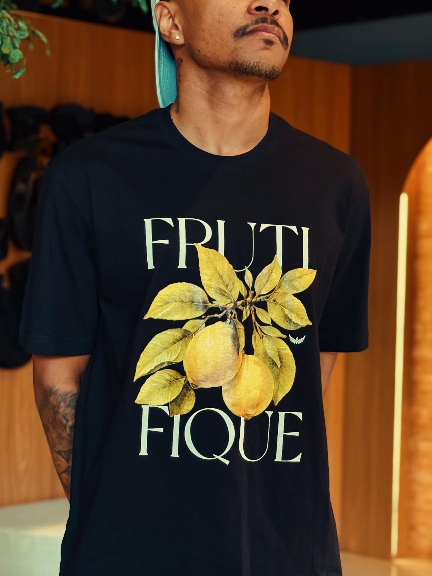 T-shirt Preta Frutifique